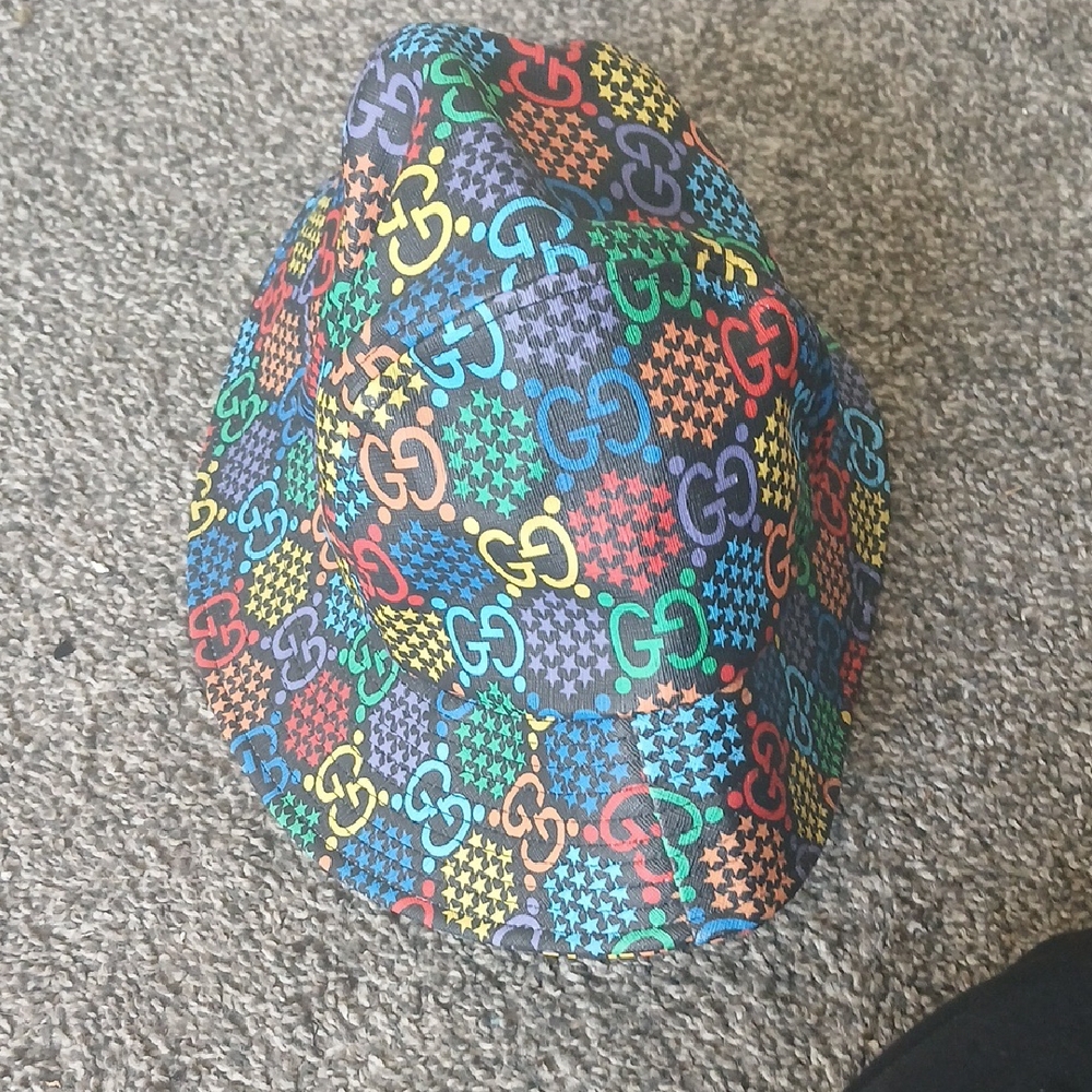 Gucci Multicolor Star Pattern Hat - image 1